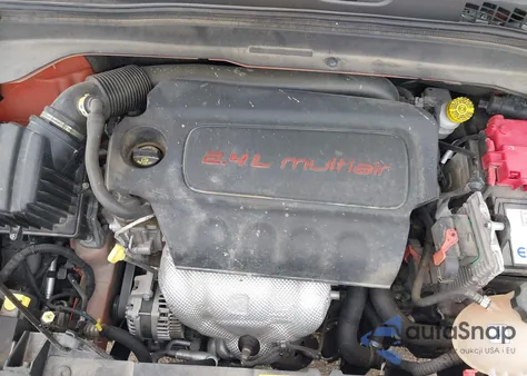 2018 Jeep Renegade Latitude 4X4 z USA, uszkodzony, nr VIN ZACCJBBB4JPJ17626